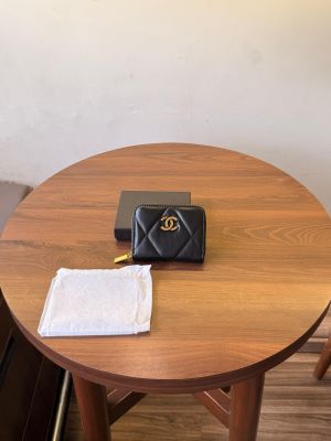 Chanel_paris_small_ladies_wallet_with_ogbox_EA39