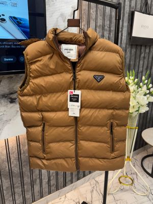 .Prada.Imported.Front.Logo.Very.Premium.Sleeveless.Puffer.Jacket.MR128