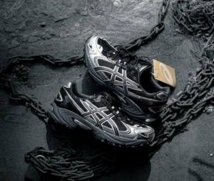 Asic-s gel kahana tr v4 black silver