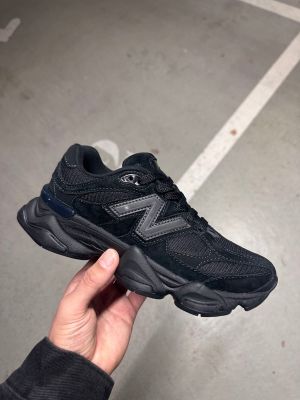 New Balanccee 9060 All Black 