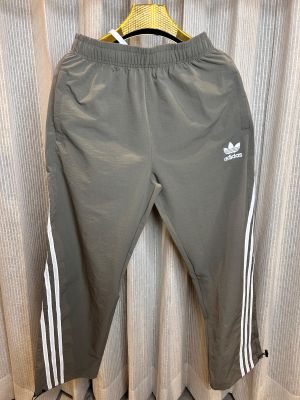 ADIDA_S ORIGINALS OLIVE  3 STRIPES PREMIUM TRACKPANT