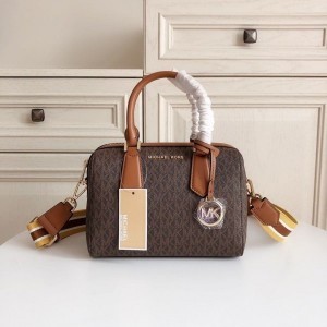 Michael_Kors_ boston sling bag with dust bag
