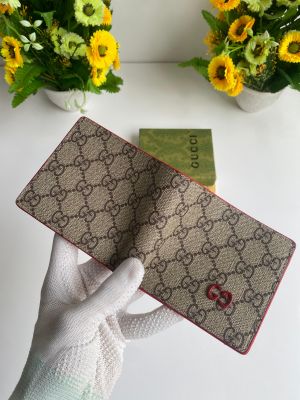 GUCC_I PREMIUM WALLET WID OG BOX ALL ACCESSORIES 35