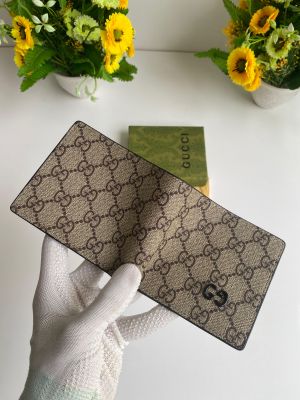 GUCC_I PREMIUM WALLET WID OG BOX ALL ACCESSORIES 32