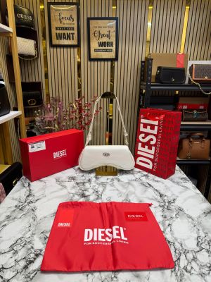 Diese_l Play Play Glossy Shoulder Bag With Box And Dust Bag Including Carry Bag (White-01)