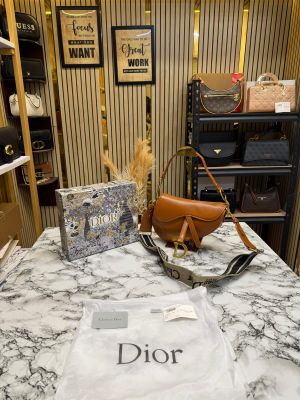 Christian_Dior_Saddle_Premium_Quality_With_Box_And_Dust_Bag_(Brown)