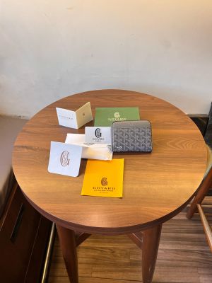 GOYARD_SMALL_LEATHER_LADIES_WALLET_WITH_OGBOX_CARDS_DUSTBAG_TAGS_F57