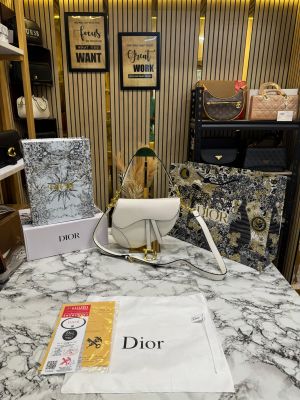 Christian_Dior_Saddle_Crossbody_Premium_Quality_With_Double_Box_And_Dust_Bag_Including_Carry_Bag_(White)