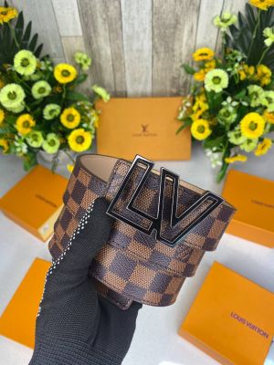 LOUIS_VUITTON BELT WID OG BOX 163