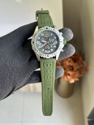 Breitling Edurance Pro Silver Green ( Date working )