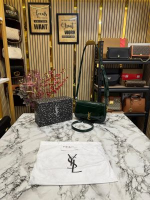 (Ysl) Yves Saint Laurent Le Hobo Shoulder Bag With Box And Dust Bag (2428-1 Green)