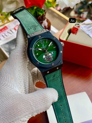 Hublo_t Bigbang Tourbillion -