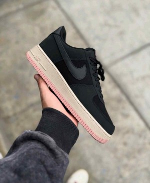 nikee Airforce 1 Low Black Red Starbust