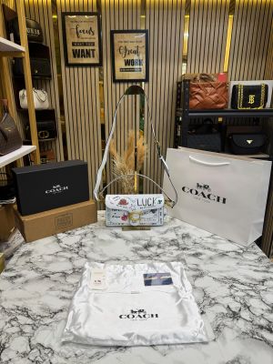 Coac_h Tabby Shoulder Bag Sketch Print With Double Og Box And Dust Bag Including Carry Bag (White)