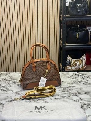 MICHAEL_KORS ALMA WITH DUST BAG AND SLING (BROWN) (S6)