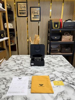 Giorgio_Armani_Premium_Quality_Belt_With_Original_Box_And_Dust_Bag_Including_Carry_Bag_(6-2)