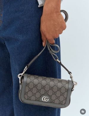 Gucci_Super_Mini_Ophidia_Shoulder_Bag_Supreme_Canvas
