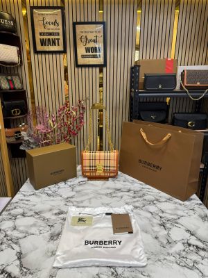 Burberry_TB_Monogram_Quilted_Shoulder_Bag_With_Box_And_Dust_Bag_(brown)