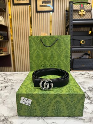 GUCCI_GG_LOGO_SILVER_BUCKLE_BLACK_BELT_WITH_BOX_DUST_BAG_INCLUDING_CARRY_BAG_(2-2)
