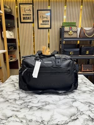 Calvin_Klein Premium Quality Duffle Bag With Strap Z0834-2(Black)