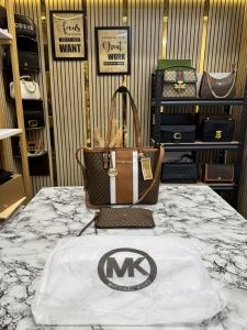 Michael_Kors Signature Tote Bag With Dust Bag Premium Quality (Brown)