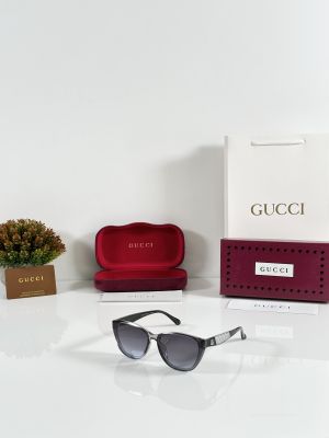 Gucci_WMNS_2914_Grey