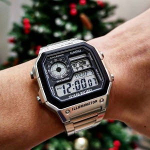 CASIO SILVER BLACK WORLD TIME