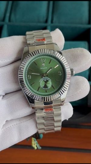 ROLEX_SILVER_GREEN