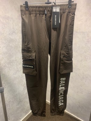 BALENCIAGA_EMBROIDERY_PRINT_PREMIUM_IMPORT_D CARGO_JOGGER_GREEN_(238)