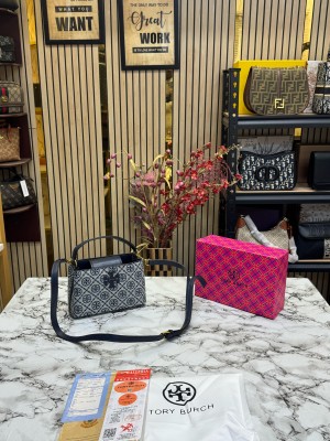 TOR_Y BURCH HANDBAG WITH OG BOX AND DUST BAG PREMIUM QUALITY (BLUE)