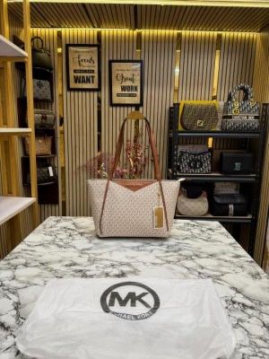 MICHAEL_KORS WHITNEY SIGNATURE SHOULDER BAG WITH DUST BAG PREMIUM QUALITY (BIEGE BROWN)