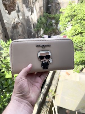 Karl lagerfeld double zipper wallet with og box(ks002-apricot)