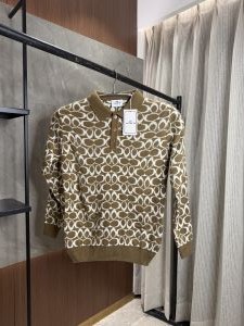 COAC_H BROWN PREMIUM MONOGRAM KNIT PULLOVER