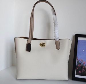 Coach_Willow_Tote_Large_White_Premium_Highend_Quality