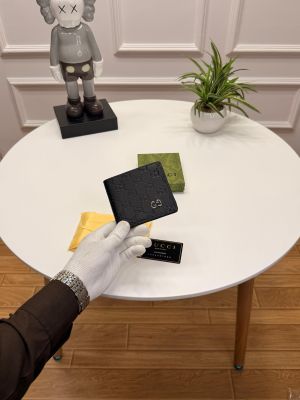 GUCCI_PREMIUM_LEATHER_WALLET_WITH_OGBOX_CARDS_DUSTBAG_TAGS_ETC_EA62