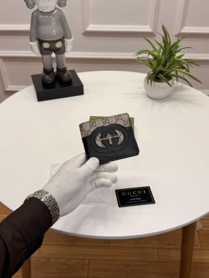 GUCCI_PREMIUM_LEATHER_WALLET_WITH_OGBOX_CARDS_DUSTBAG_TAGS_ETC_EA63