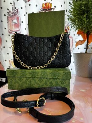 Gucci_GG_Emblem_Shoulder_Bag_With_OriginalBox_DustCover