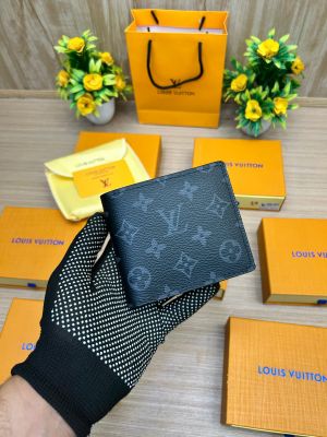 LOUIS_VUITTON_WALLET_V802