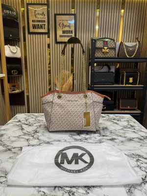 Michael_Kors Jet Set Travel Chain Shoulder Tote Bag Witch Dust Bag (19015 Beige)