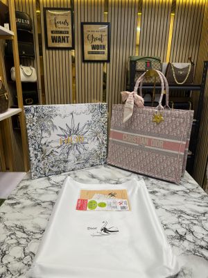 Christian_Dior_Book_Tote_With_Scarf_And_Logo_Pendent_Including_Box_Dustbag_(Pink)