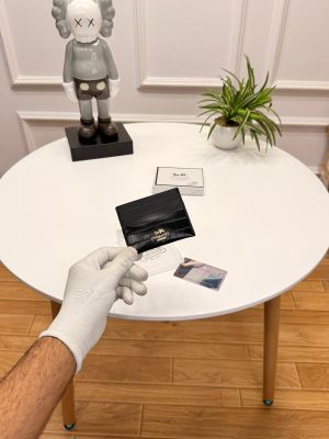 Coach_premium_womens_cardholder_with_ogbox_dustbag_etc_EA116