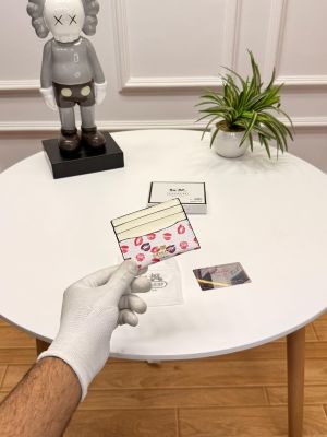 Coach_premium_womens_cardholder_with_ogbox_dustbag_etc_EA122