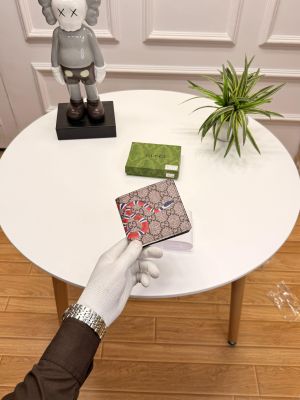 GUCCI_SNAKE_PREMIUM_LEATHER_WALLET_WITH_OGBOX_BUTTERPAPER_ETC_EA96
