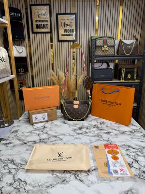 Louis_Vuitton Pochette With Double Box And Dust Bag Including Carry Bag (Pink-M44840)