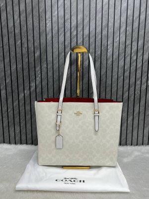Coach_Mollie_Tote_With_DustCover_Premium
