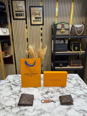 LOUIS_VUITTON WALLET COMBO WITH OG BOX AND CARRY BAG PREMIUM QUALITY (BROWN)