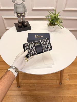 Christian_dior_premium_womens_zipper_longwallet_with_ogbox_ea159