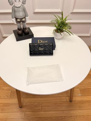 Christian_dior_premium_womens_longwallet_with_ogbox_ea154