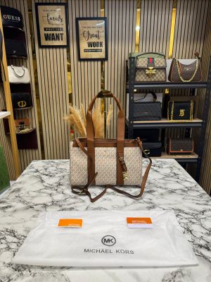 Michael_Kors Romee Signature Logo Crossbody Bag With Dust Bag And Card (Beige)