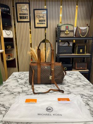 Michael_Kors Romee Signature Logo Crossbody Bag With Dust Bag And Card (Brown)